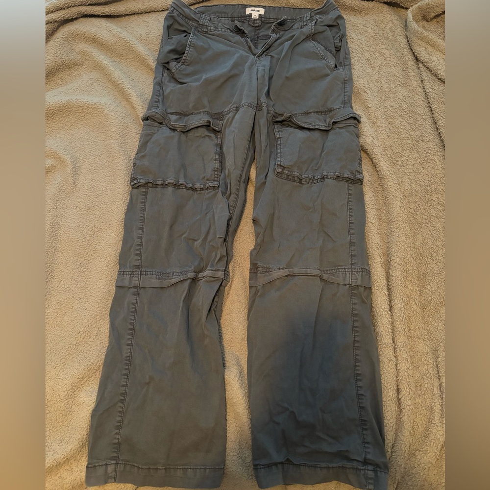 Garage Women's Gray Straight Leg Cargo Pants